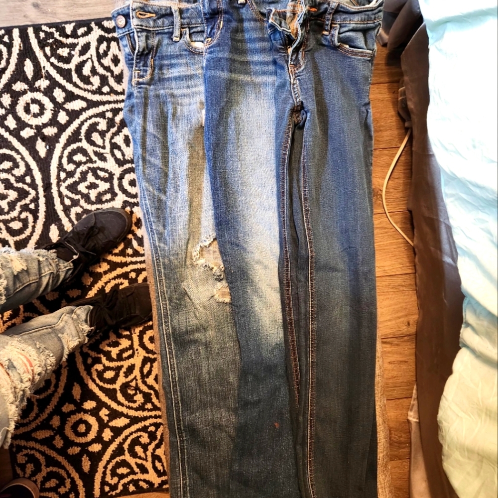 Hollister jeans